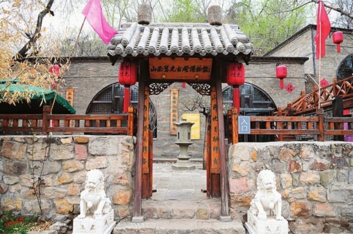 Shanxi Huiguang Ancient Lamp Museum