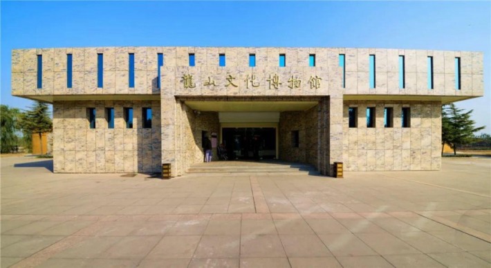 Longshan Cultural Museum