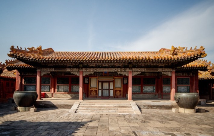 Chonghua Palace