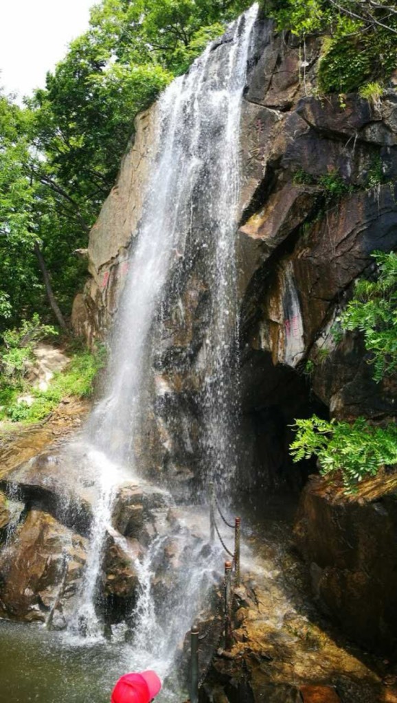 Shuiliandong Waterfall