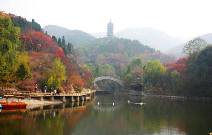 Red Leaves Canyon