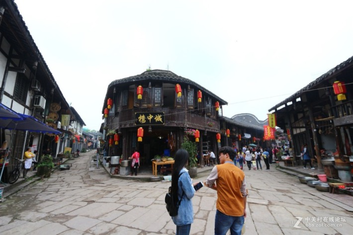 Hechuan Laitan Ancient Town