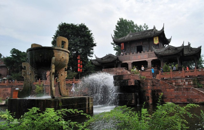 Huang Long Xi Ancient Town