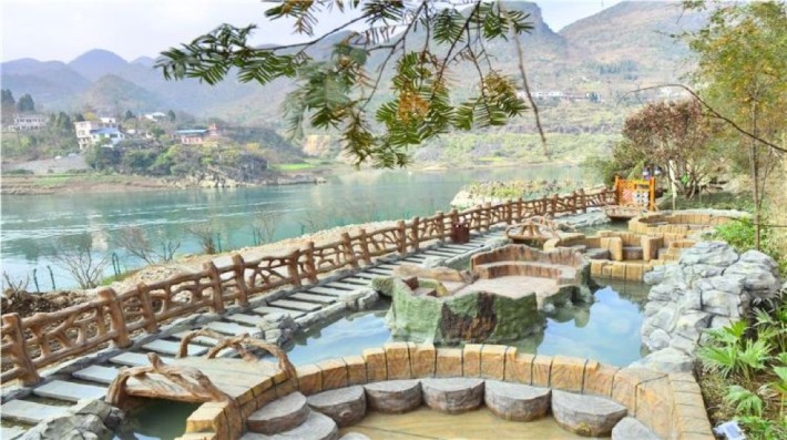 Xiuwen Qian Gui Sixiang Hot Spring Scenic Area