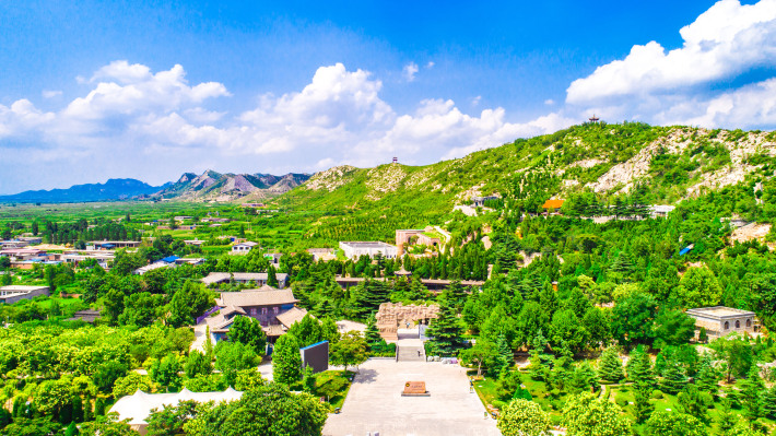 kongshanbaiyundong