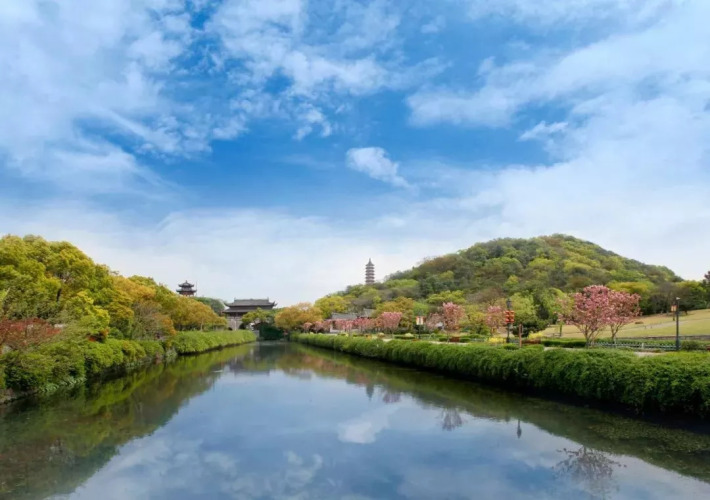 Zhaobao Mountain Scenic Area