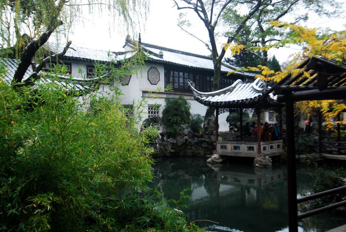 Lingering Garden