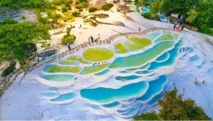 White Water Terraces