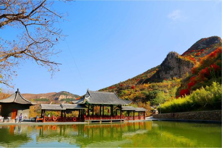 Jinan Qingshan (Bronze Mountain) Grand Canyon Tourism Area