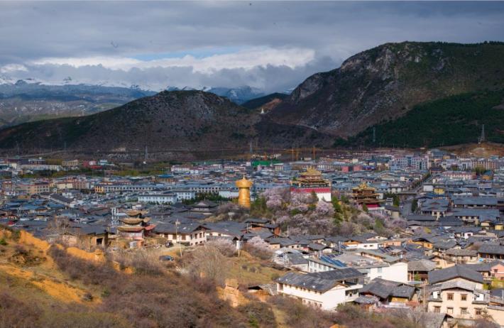 Ancient town of Dukezong 2