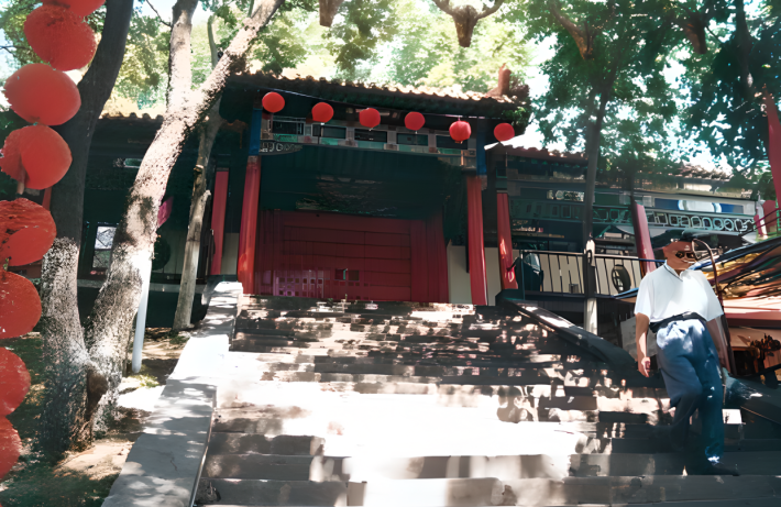 Urumqi Qingquan Temple