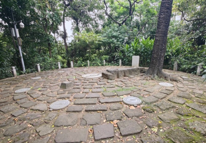 Site of the four directions fort