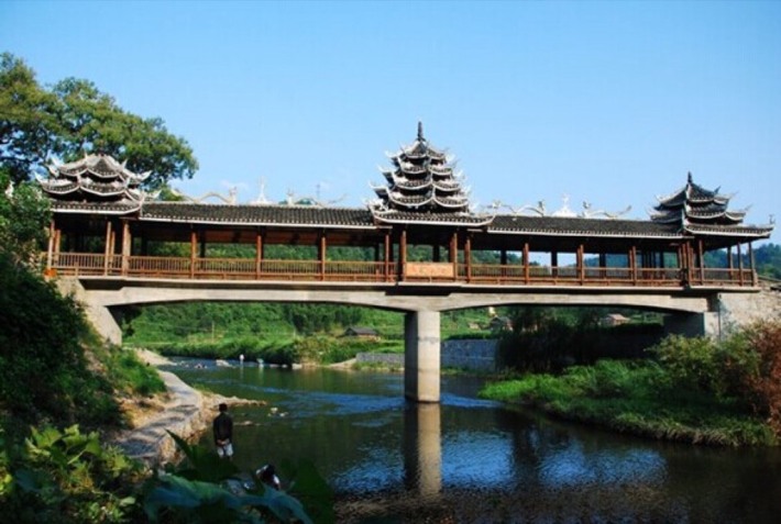 wind and rain bridge