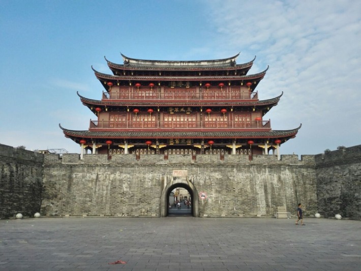 Guangji Gate