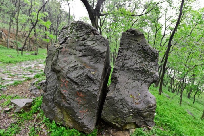 Sword test stone