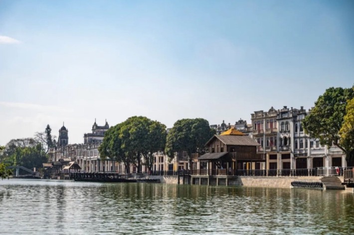 Chikan Ancient Town And Qiaoxiang Resort