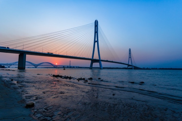yangtz river bridge