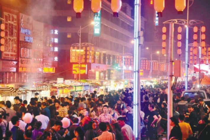 Xingshun International Tourist Night Market