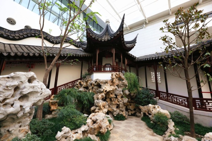 Waiting for the Moon Pavilion