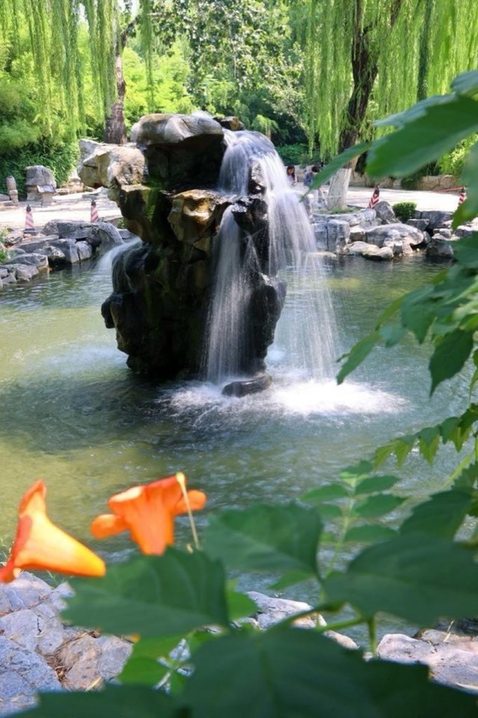 Crescent Waterfall