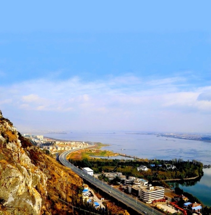 Kunming Lake