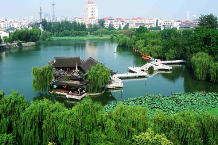 Jade Linglong Pavilion