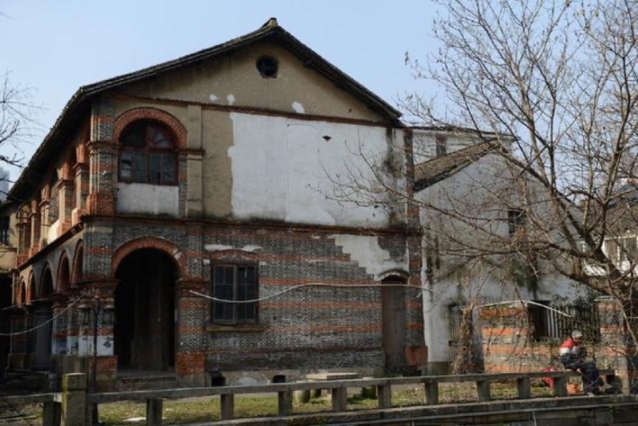Gao's residence