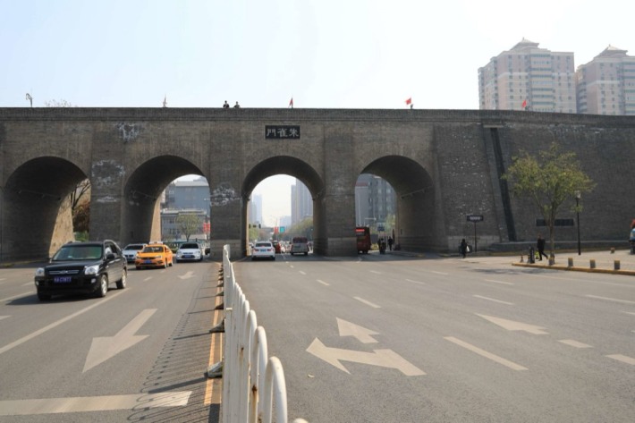 Zhuque Gate