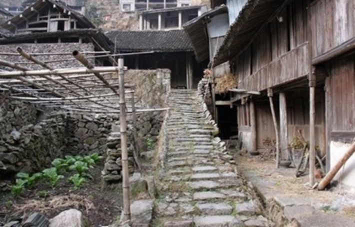 Yongle Ancient Road