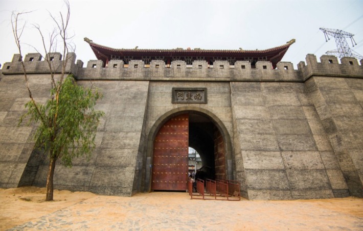 ZhongYuan Movie Town