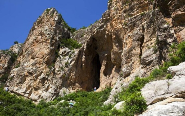 Pigeon Cave Ruins