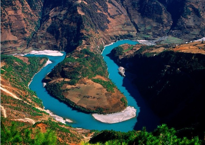 The first bay of Nujiang River