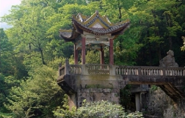 Yi Ran Pavilion