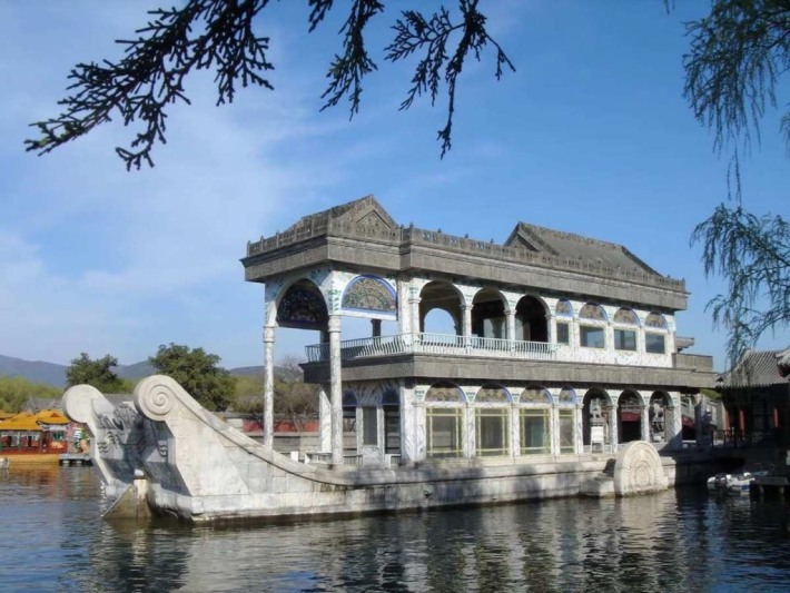 Shi Fang (Marble Boat)