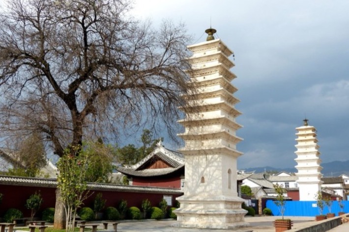 Dengjue Temple
