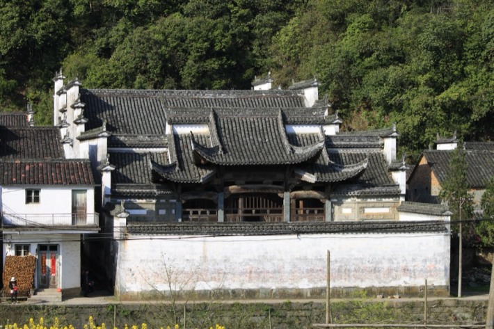 Huangcun Jingyi Hall