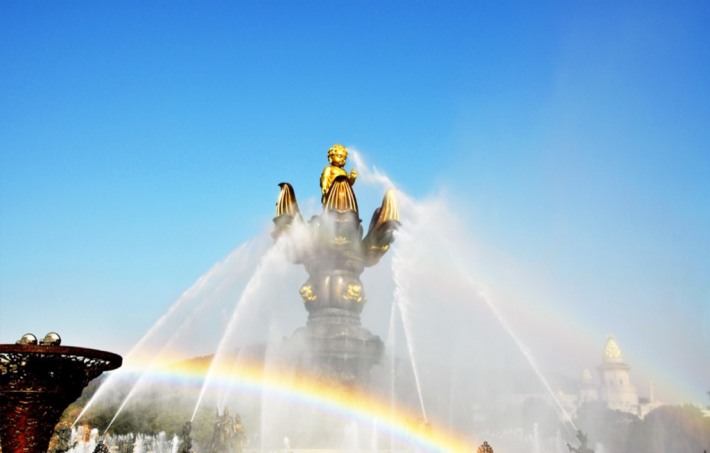 Nine Dragon Fountain