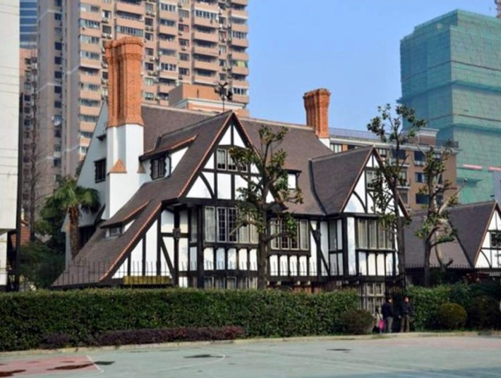 Hudec Memorial Hall