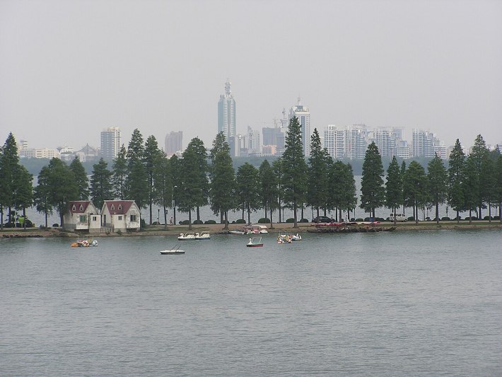 Shaoxing East Lake