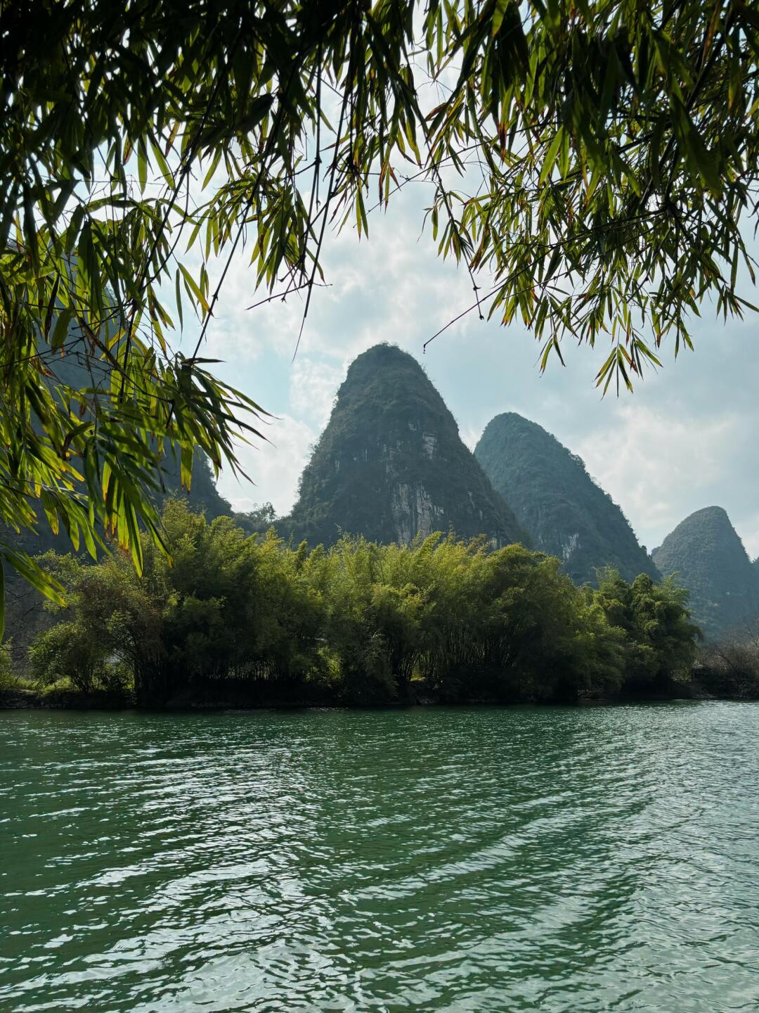 A few thoughts for anyone heading to Guilin: 1.
