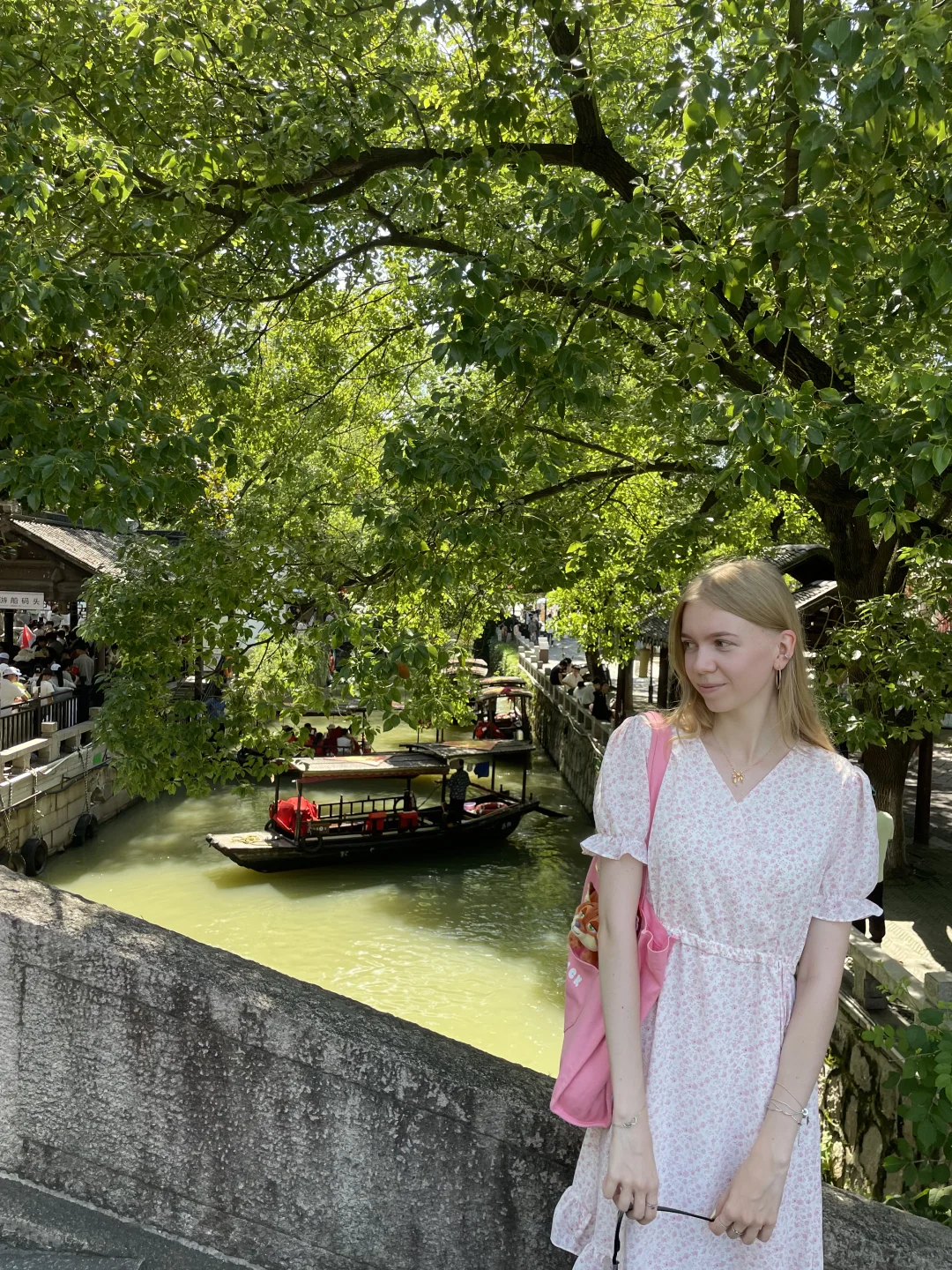 很想苏州…💕 #苏州 #外国人 #俄罗斯美女 #俄罗斯 #旅游 #江苏 #中国
