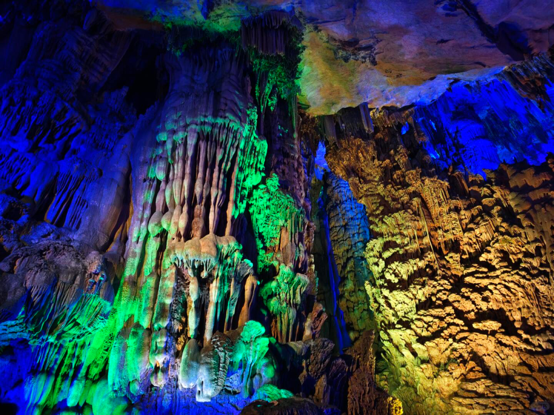 Reed Flute Cave is basically an underground psychedelic