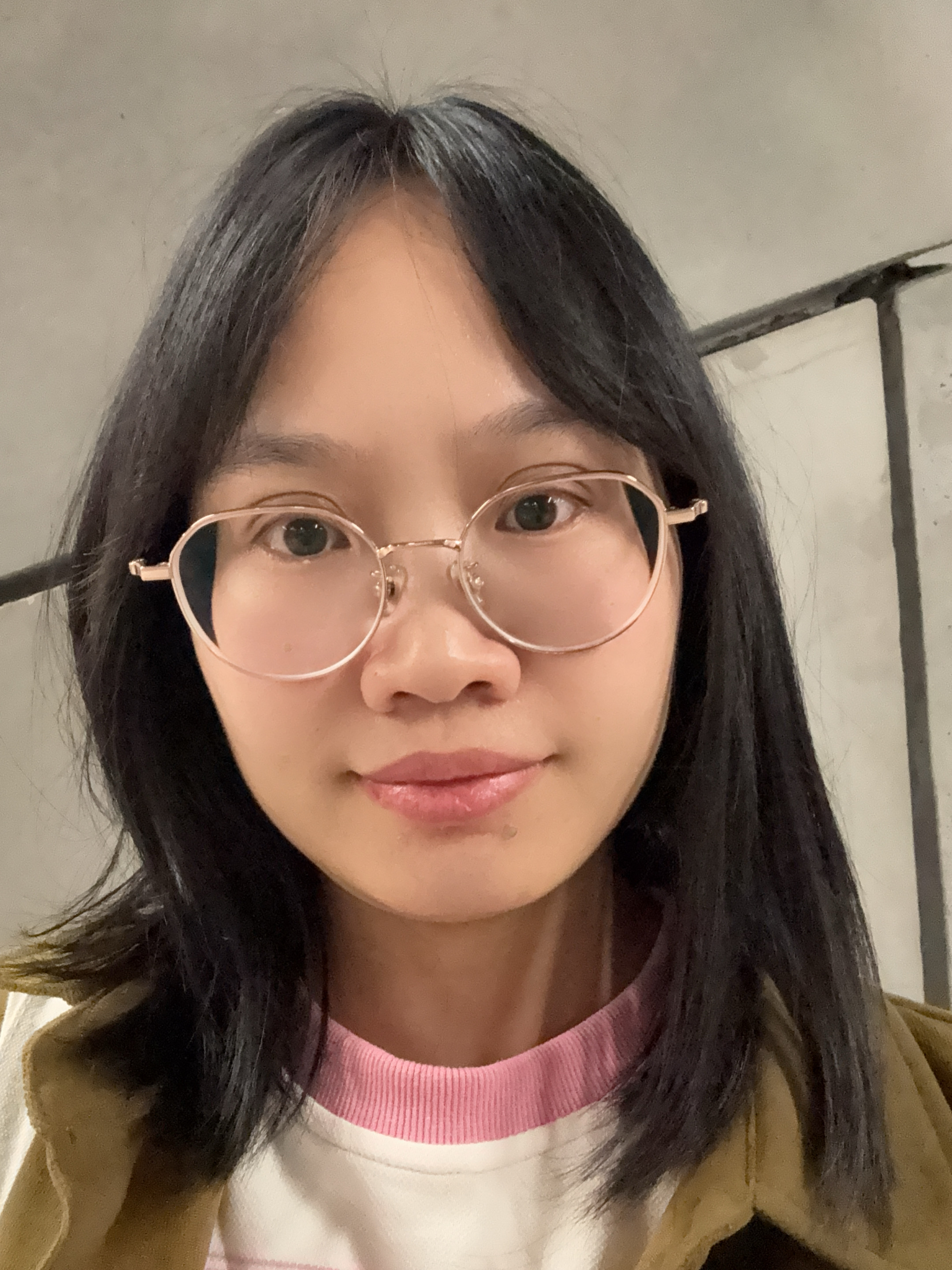LiLi Xu, local guide in Shanghai