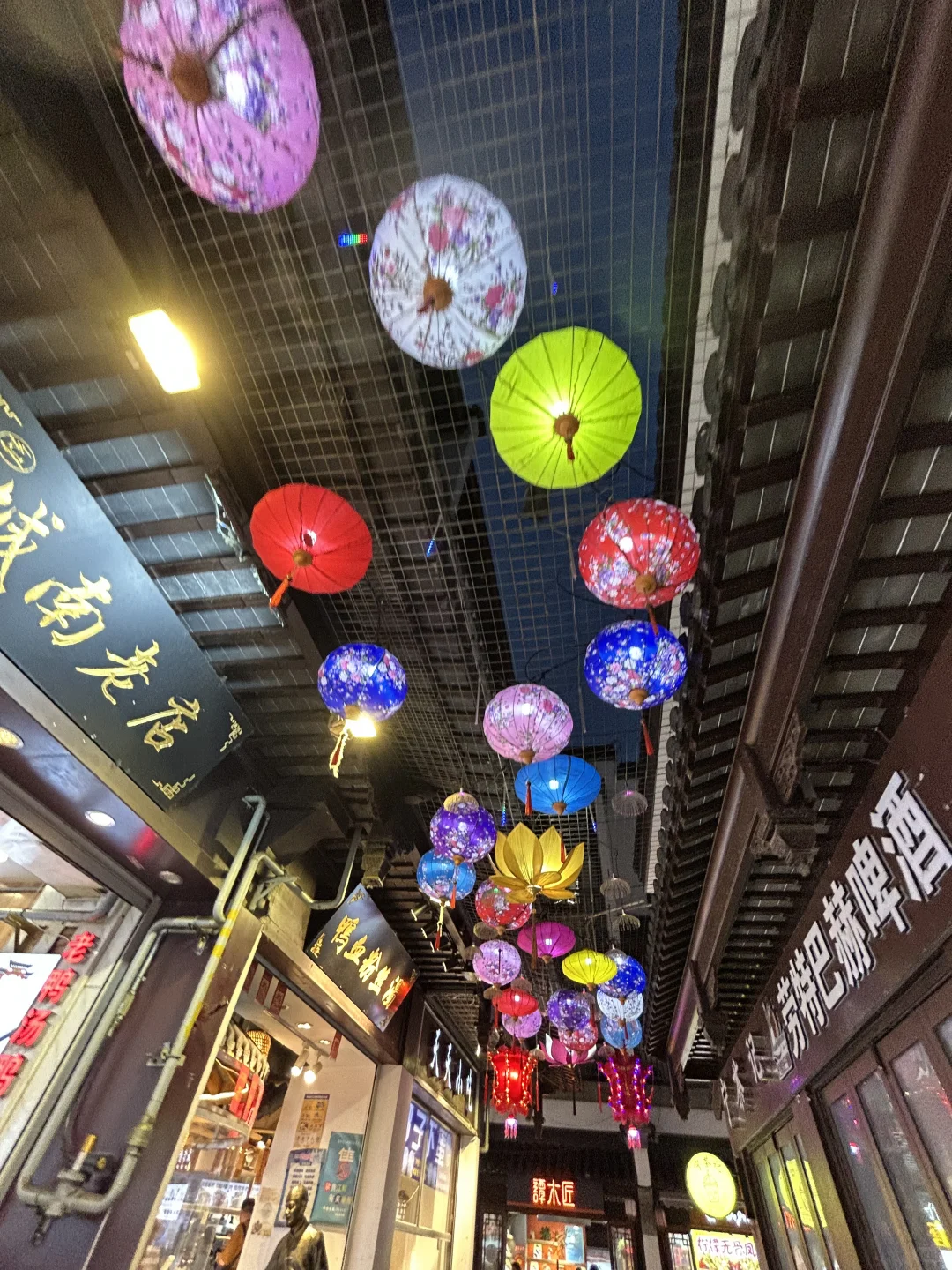 严重商业化的夫子庙有去的必要吗 夫子庙秦淮河作为全国商业化最重的 5A