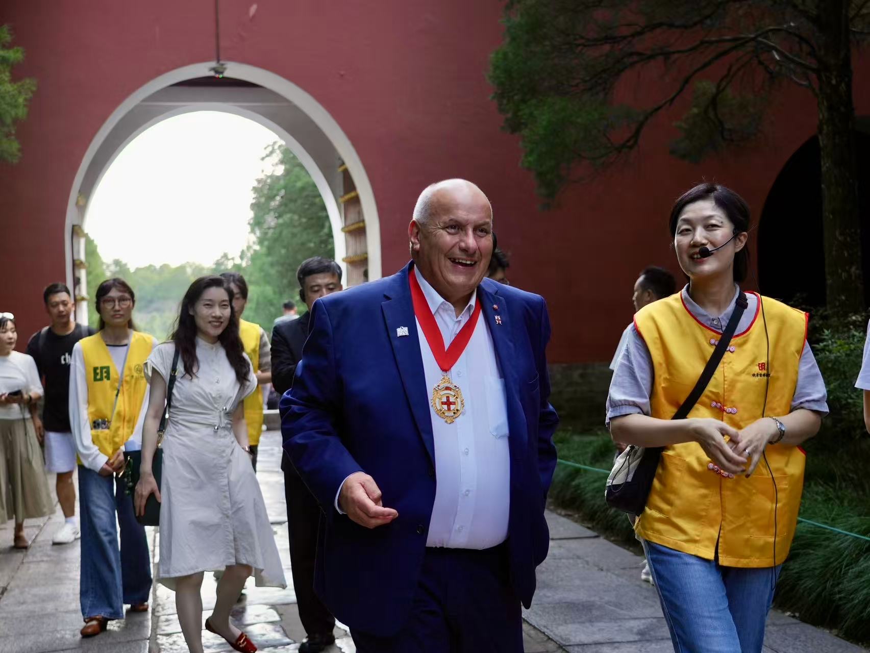 Rong Chen, local guide in Nanjing