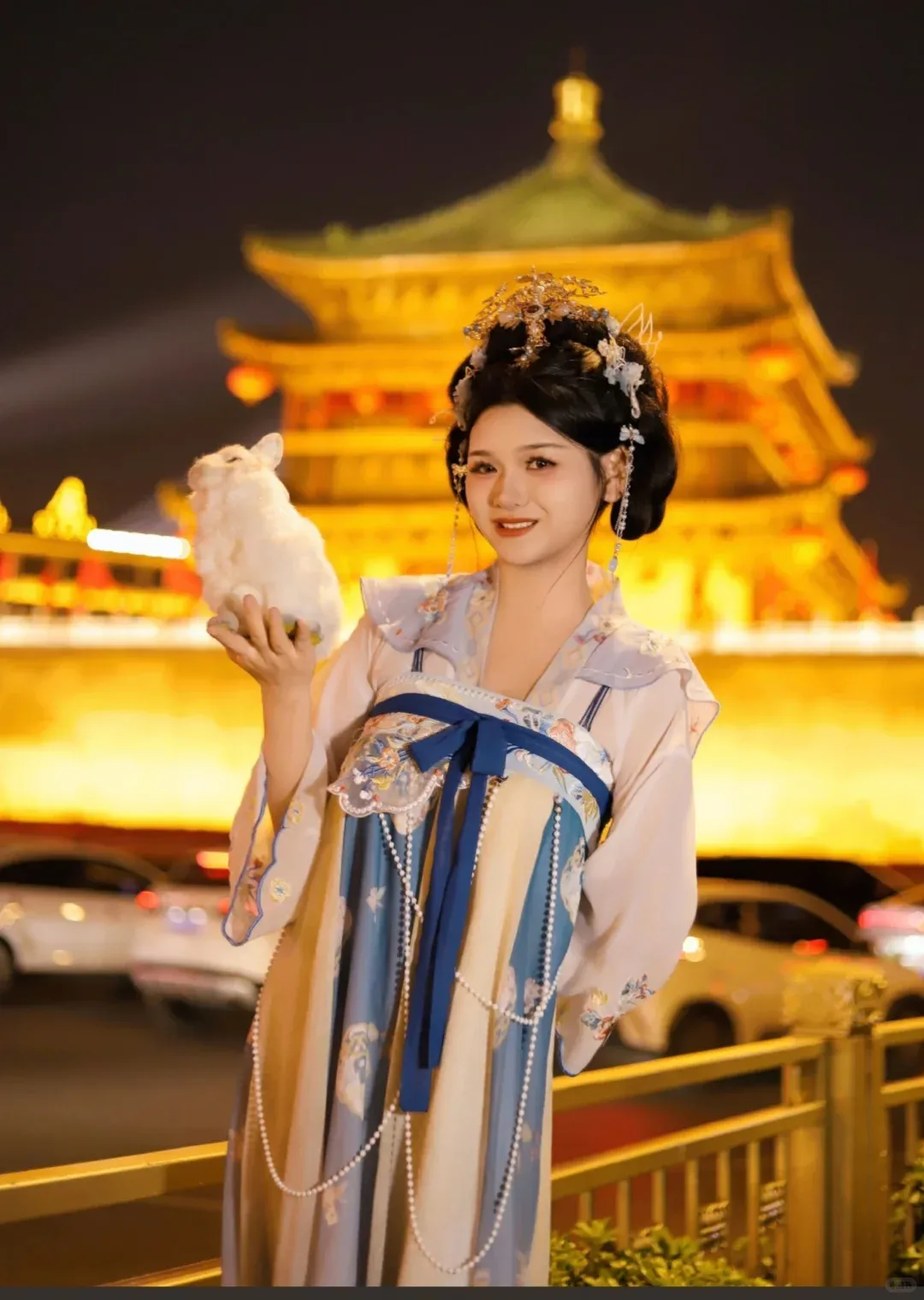 西安总花费1420元 5天4晚 一、出行开销明细 1. 住宿：悦·半岛酒店（西安西稍门机场大巴店）
