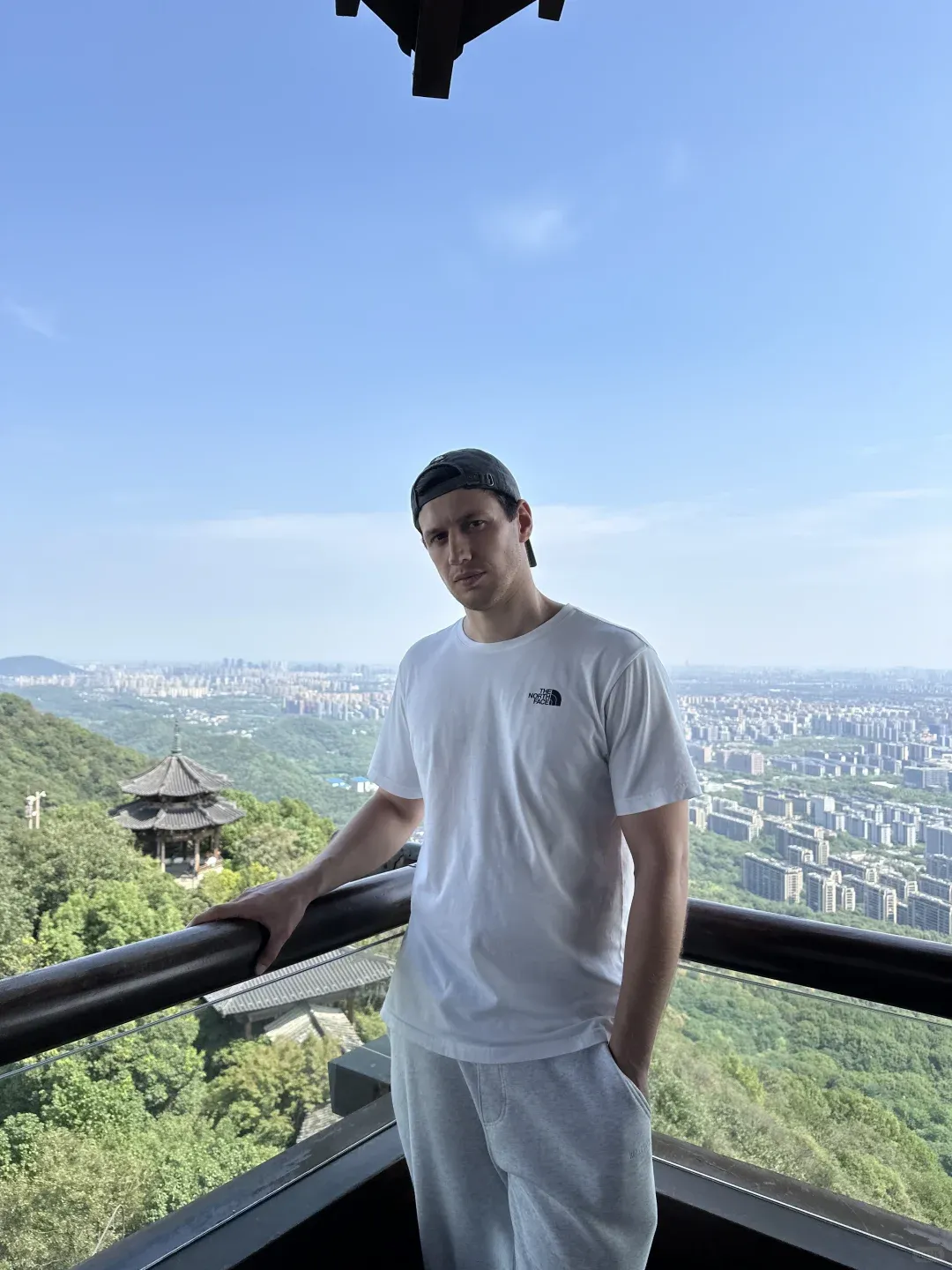 我刚找到了杭州的the most peaceful地方 🍃 #外国人 #外国人在中国