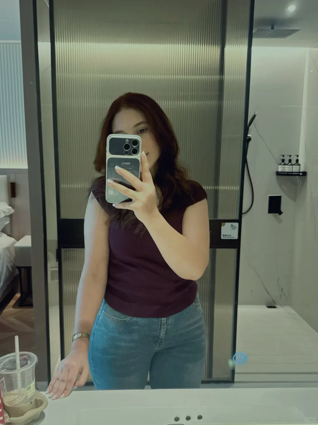 First mirror selfie from 沈阳 #traveler #旅行 #travel #上海