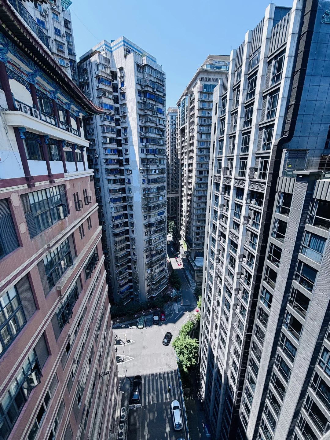 Kuixinglou (1-22 Etage) #重庆 #魁星楼 #8D魔幻城市 #山城 #外国人 #俄罗斯女孩