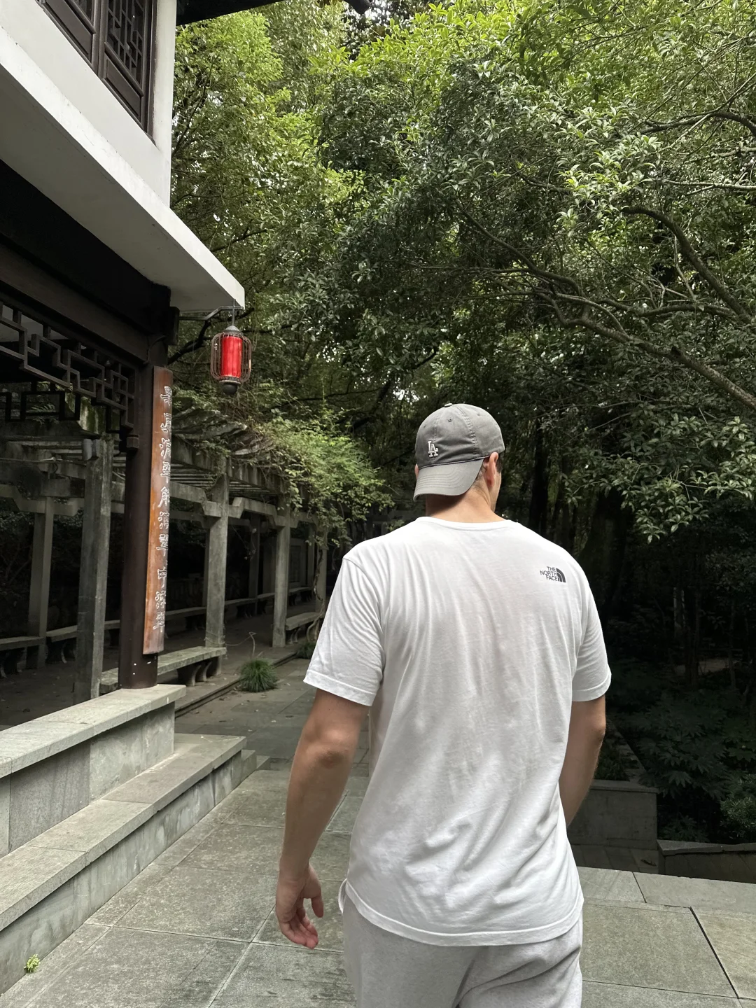 我刚找到了杭州的the most peaceful地方 🍃 #外国人 #外国人在中国